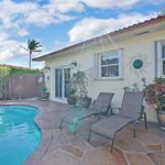 Paradise Cove Apartment 1