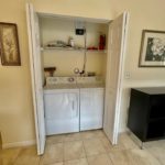 Dolce Vita 340D Store room