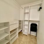 Dolce Vita 350D wardrobe